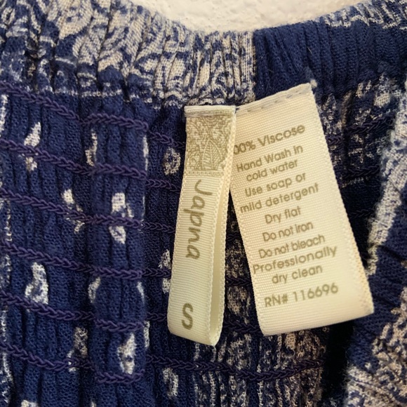 Crop top - Picture 4 of 4